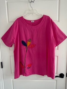 Nina Murati Italy 100% Linen Hot Pink Short Sleeve Boxy Top Flower Applique XXL
